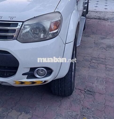 Ford Everest 2014 1 cầu Trắng Tự động