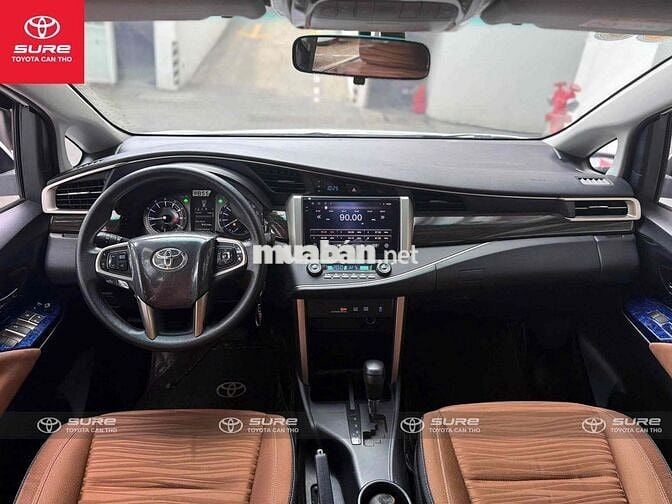 Toyota Innova G 2019 Trắng Tự động 8 chỗ