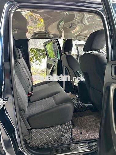 Ford Ranger XLS 2.2AT 2020 Đen 55.000 km
