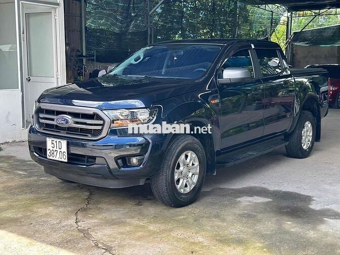 Ford Ranger XLS 2.2AT 2020 Đen 55.000 km