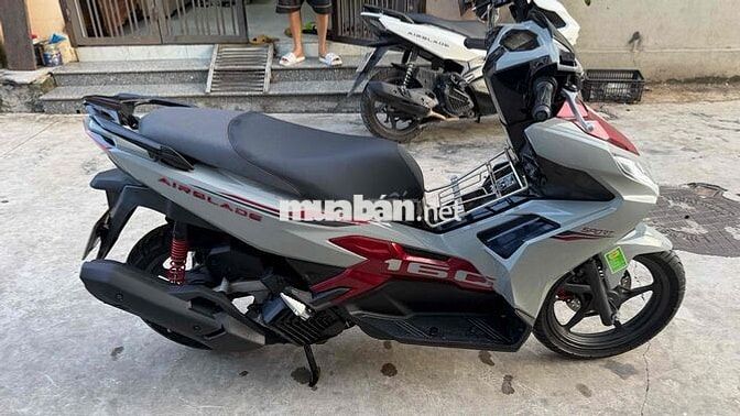 Honda Air Blade 160 2025 Xám đỏ 9000 km