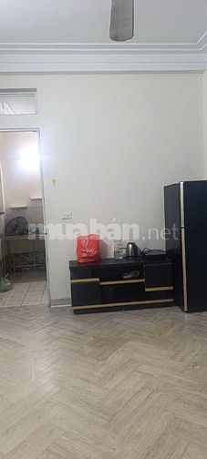 Cho thuê căn hộ ccmn ngõ 58 Đào Tấn Hà Nội 