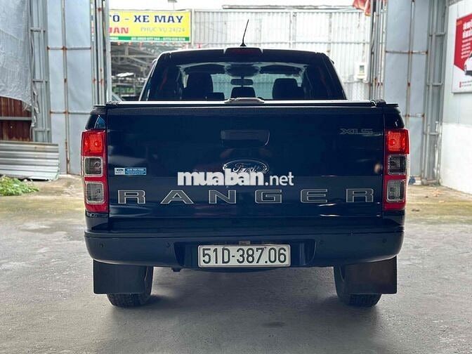 Ford Ranger XLS 2.2AT 2020 Đen 55.000 km
