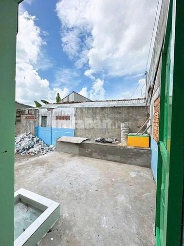 Bàn gấp căn nhà cấp 4 xã Phước Hiệp, Củ Chi, 9x27m, Giá 800 triệu