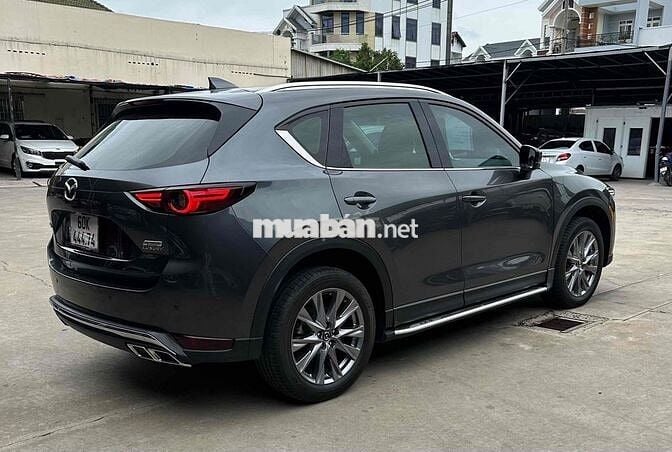 Mazda CX5 2021 Luxury Xám 19000km