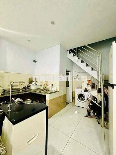 BÁN NHÀ NI SƯ HUỲNH LIÊN, 2 TẦNG 90M2. Giá 4,4ty