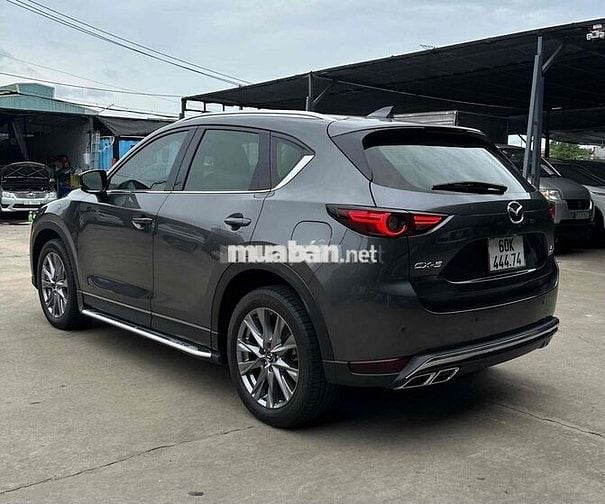 Mazda CX5 2021 Luxury Xám 19000km