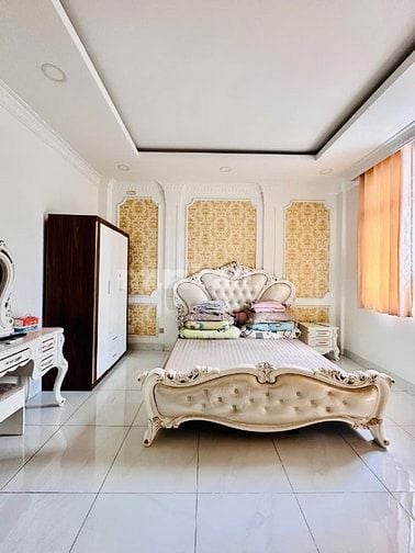 8X11, NHÀ ĐÚC 3 TẤM ĐƯỜNG LÊ VĂN QUỚI