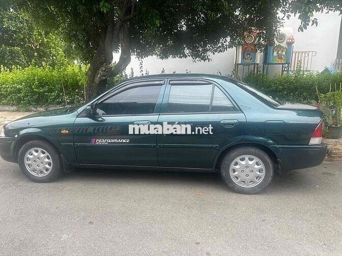 Ford Laser 2000 Xanh lá cây 5 chỗ