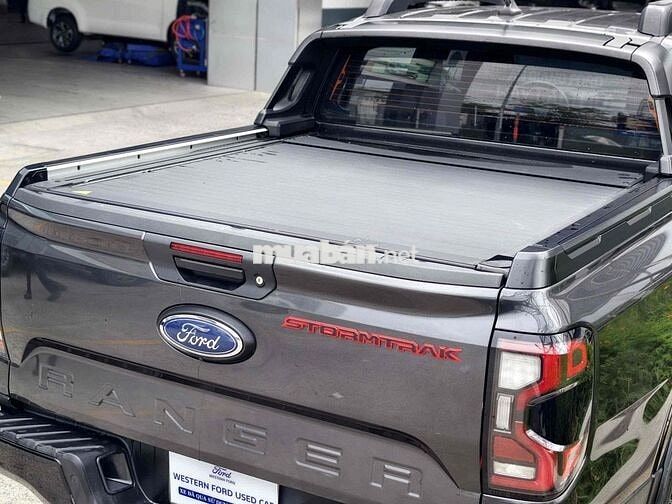 Ford Ranger Stormtrak 2024 Nhập Thái ,Ghi Xám ,VAT