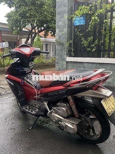 Honda Air Blade 2012 Đỏ đen