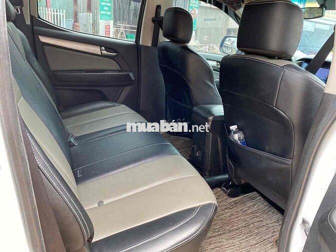 Chevrolet Colorado Limited Trắng 5 chỗ