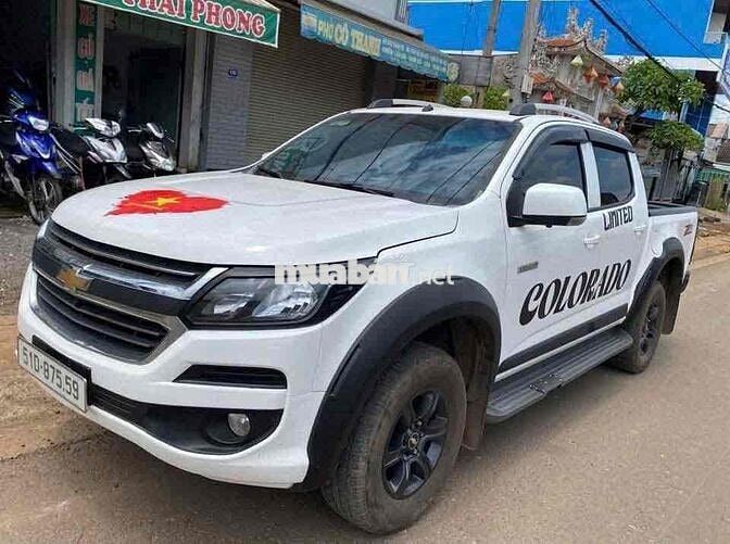 Chevrolet Colorado Limited Trắng 5 chỗ