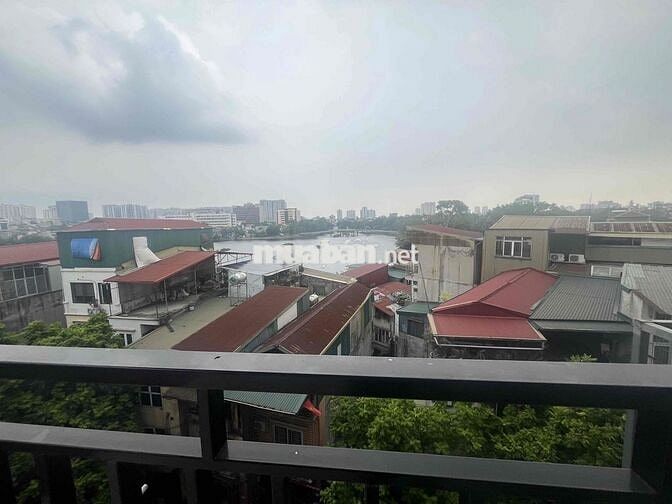 Cho thuê phòng 30m đầy đủ nội thất, View nhìn ra hồ Thanh Nhàn