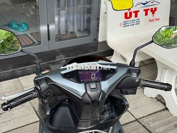 Honda Air Blade 150 Xám
