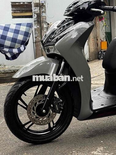 Honda SH 125i cuối 2020 Xám xi măng