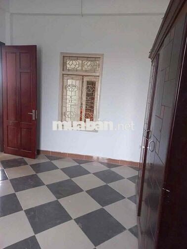 Cho thuê tầng, phòng trọ gần Bách Kinh Xây