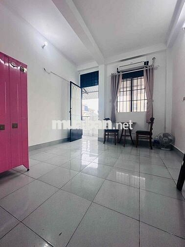 CĂN DUPLEX CÓ BAN CÔNG FULL NỘI THẤT RỘNG, THOÁNG MÁT GIÁ RẺ ĐƯỜNG CỘN
