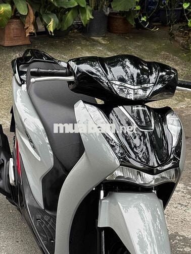 Honda SH 125i cuối 2020 Xám xi măng