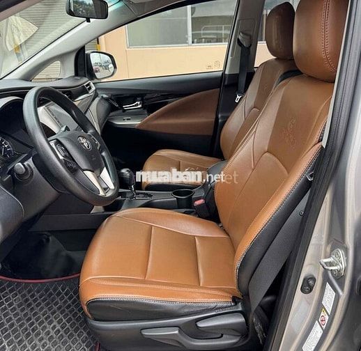 Toyota Innova 2.0G stđ 2019 xe chủ 1 gia đình