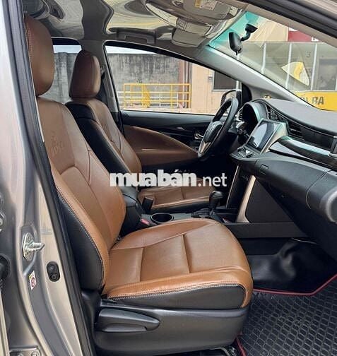 Toyota Innova 2.0G stđ 2019 xe chủ 1 gia đình
