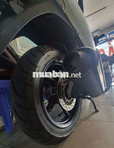 Honda SH150 Tự động Trắng Việt Nam
