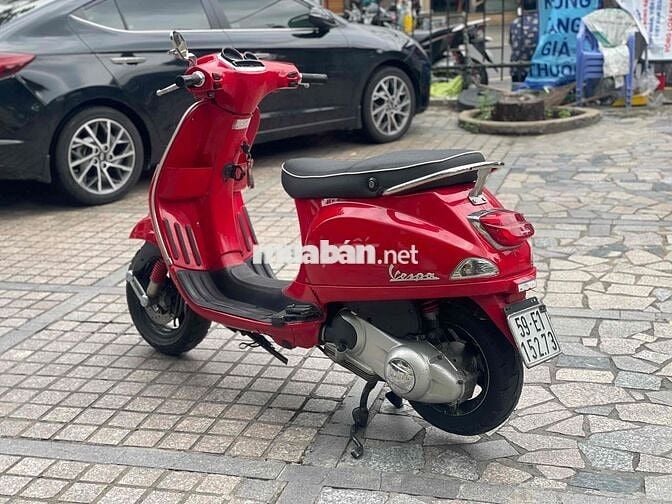 Vespa S125 2011 Fi trả trc 7tr9 nhận xe bao nợ xấu