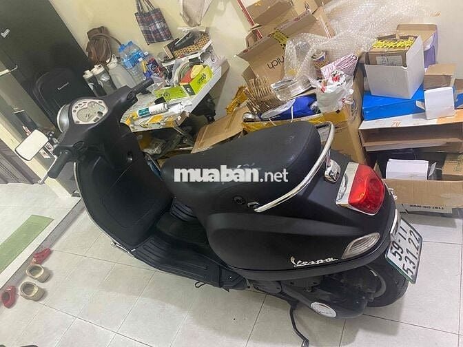 Piaggio Vespa LX 3vie biển SG công chứng