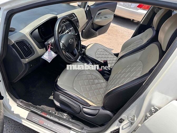 Kia Rio 1.4 AT 2016 nhập Hàn Trắng Tự động