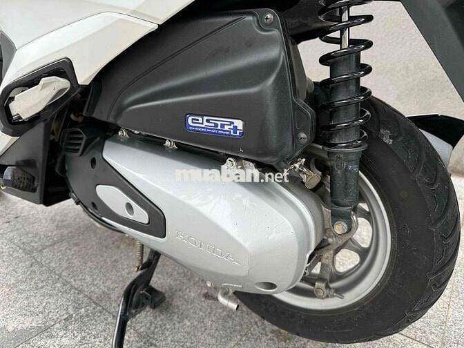 Lead 4 val Tiêu chuẩn 2025 Trắng