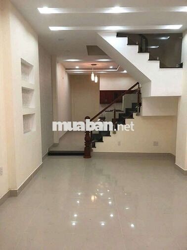 CHO THUÊ NHÀ SÂN XE HƠI GẦN KDC HỒNG LONG - HIỆP BÌNH