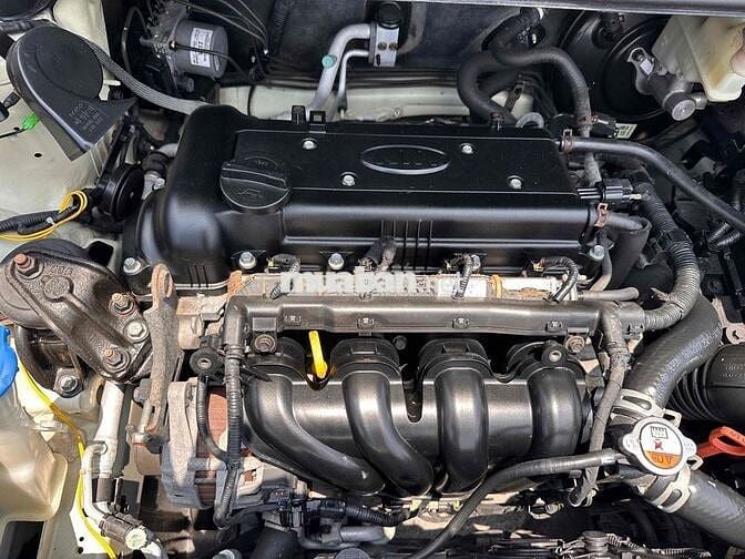 Kia Rio 1.4 AT 2016 nhập Hàn Trắng Tự động