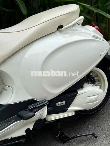 Piaggio Vespa Sprint 125 2024 Trắng 6000km