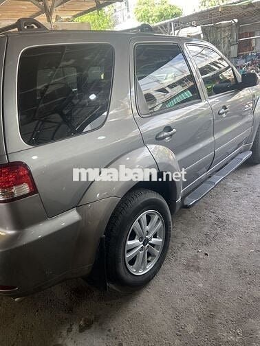 Ford Escape Xám 212.365 km Số tự động