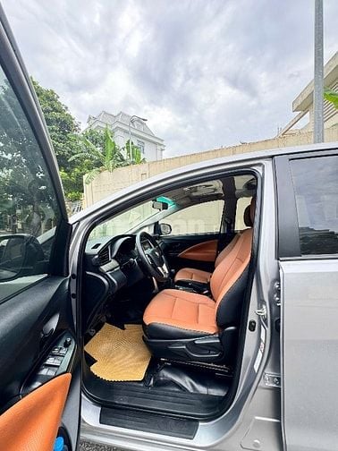 INNOVA 2.0E  cuối 2019 số sàn biển 30F/5 số Hn rất đẹp 