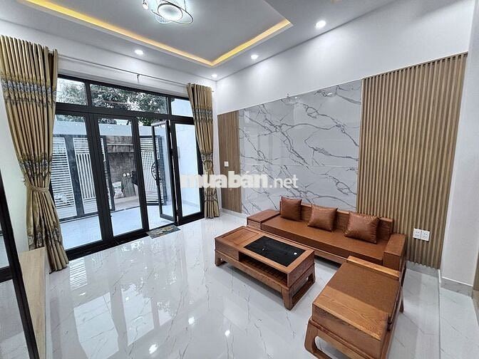 NHÀ TÂN XUÂN 1 - HÓC MÔN: VỊ TRÍ VÀNG, 3PN, HƯỚNG ĐÔNG NAM