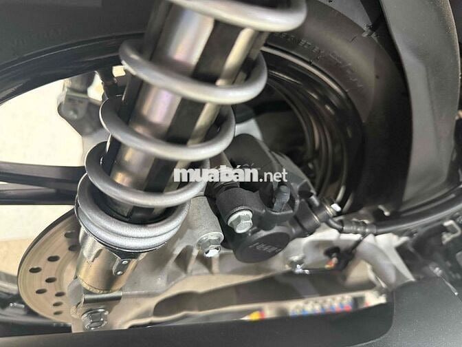 Honda SH 160 ABS 2025 một ngàn km