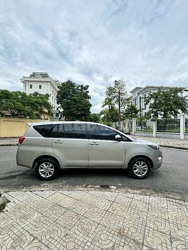 INNOVA 2.0E  cuối 2019 số sàn biển 30F/5 số Hn rất đẹp 