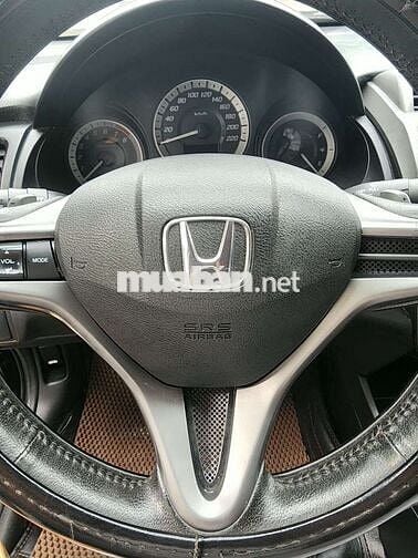 honda city lăn bánh 2014 ,xe zin từ mặt dàn cò