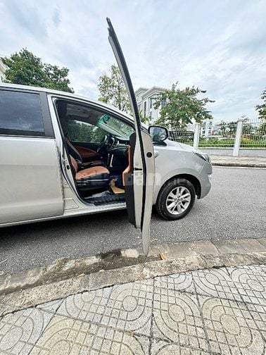 INNOVA 2.0E  cuối 2019 số sàn biển 30F/5 số Hn rất đẹp 