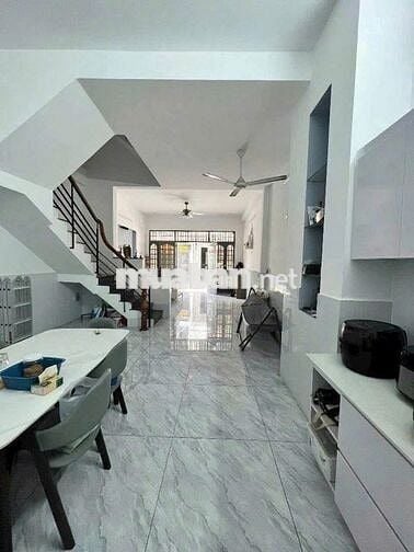 Hẻm Xe Hơi Phan Huy Ích Q. Gò Vấp, 5x14, 1 Trệt 3 Lầu, 5PN 5WC 