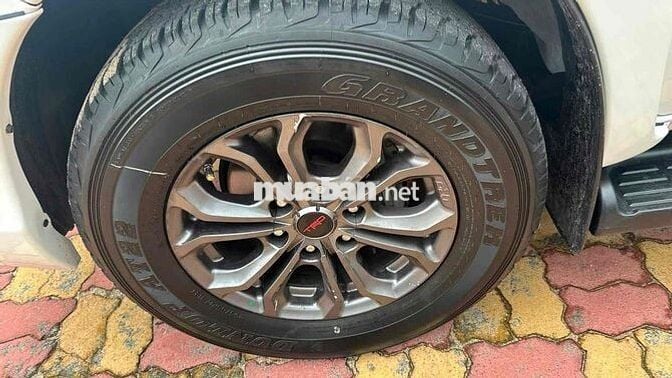 Toyota Fortuner Sportivo 2016 1 cầu Trắng