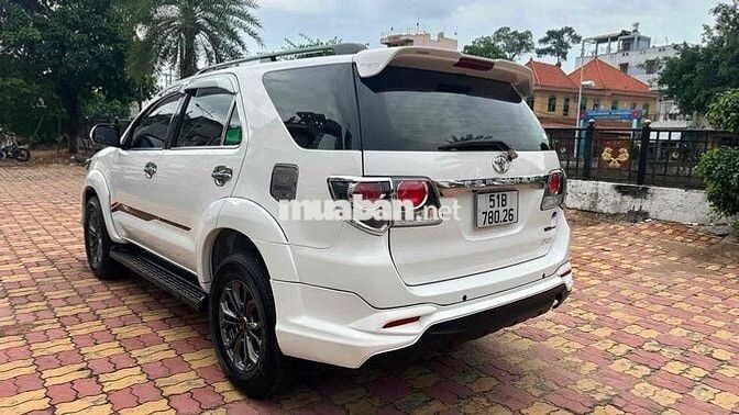 Toyota Fortuner Sportivo 2016 1 cầu Trắng