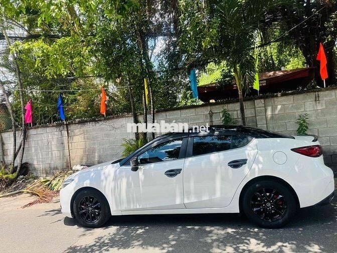 Mazda Mazda 3 Số tự động màu Trắng
