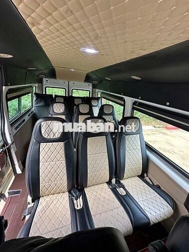 Ford Transit 2013 16 chỗ Trắng