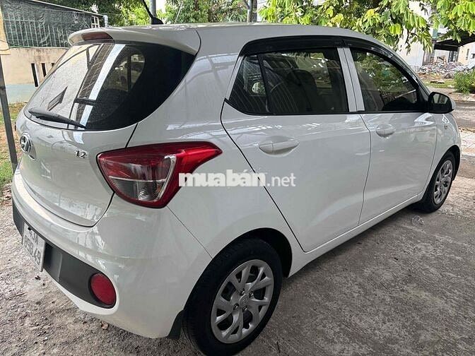 i10 2018 MT (gia đình ko dịch vụ) rất đẹp