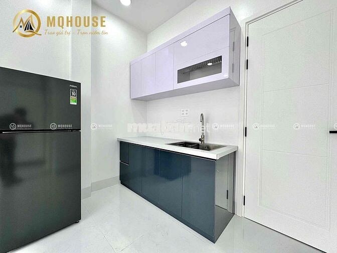 CHDV full nội thất ban công, cửa sổ cực thoáng ngay Etown Tân Bình