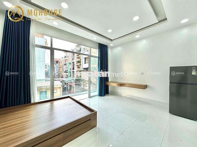 CHDV full nội thất ban công, cửa sổ cực thoáng ngay Etown Tân Bình