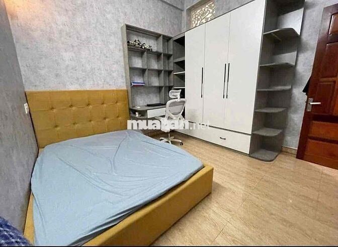 307 CHO THUÊ NHÀ ĐẸP 3 TẦNG 5PN CÓ GARA Ô TÔ TRONG NHÀ – FULL NỘI THẤT