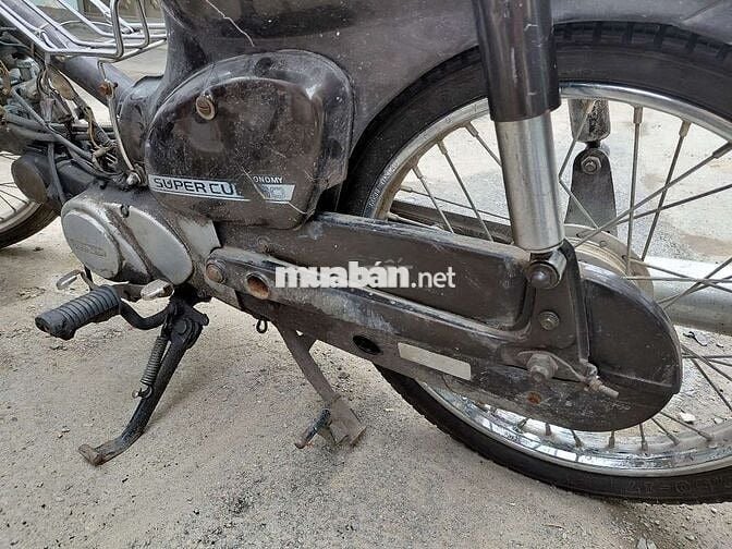 Honda Cub 81 50cc bản đời đầu đẹp